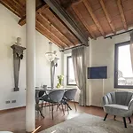 Daire Pitti Luxury Terrace By Mmega Floransa