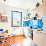 Daire Pitti Luxury Terrace By Mmega
